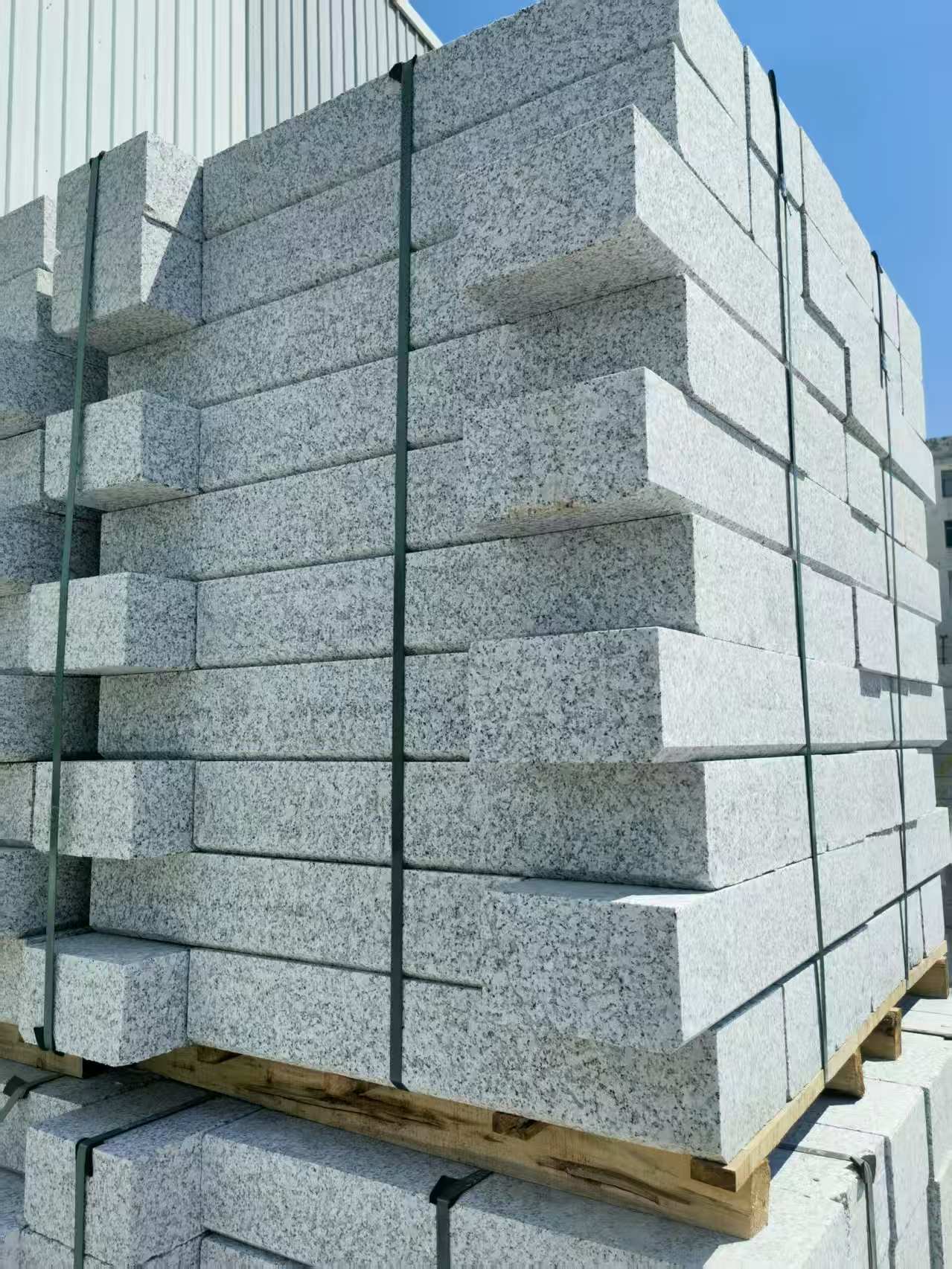 蚌埠 路沿石颜色均匀、尺寸标准