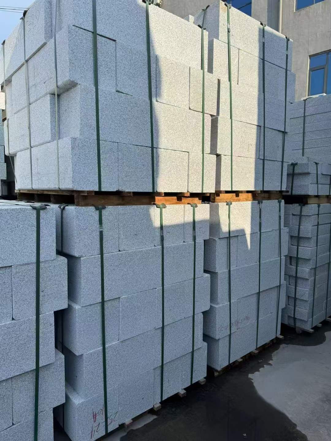 蚌埠 芝麻白路沿石